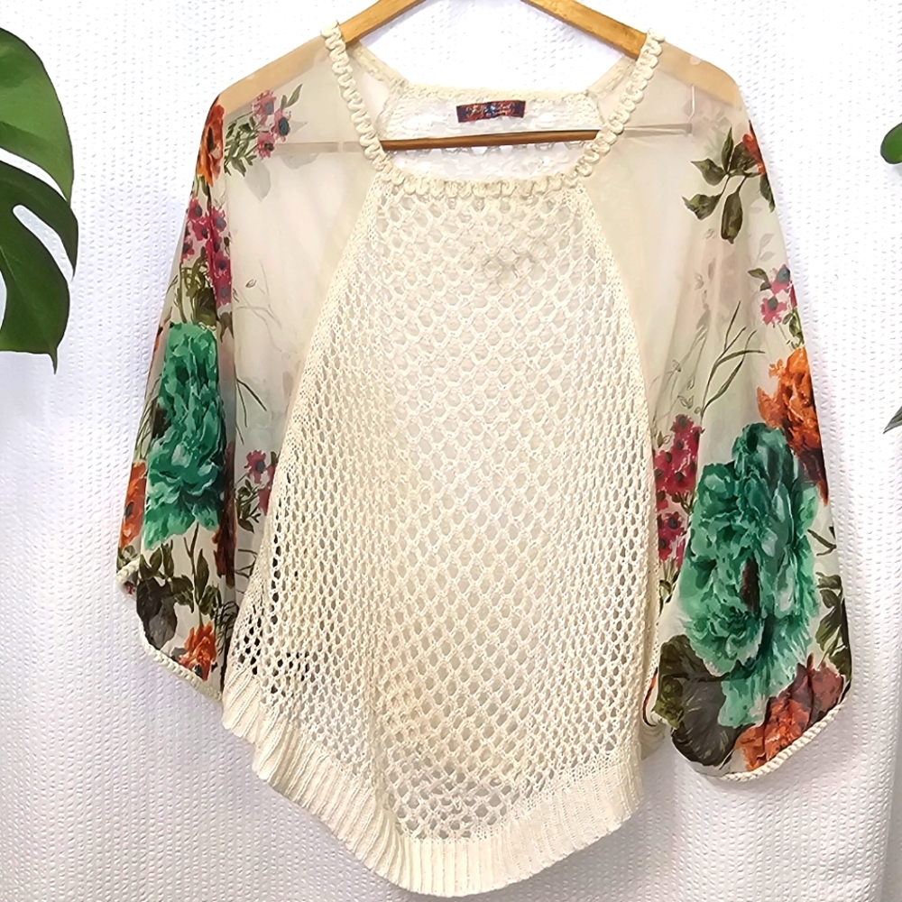 Floral Women's Blouse Poncho Like S/M NO Size